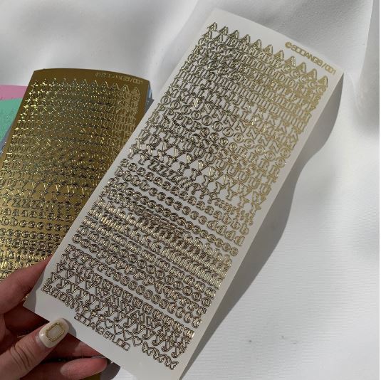 SOOANGS ALPHABET OO1 GOLDLINE