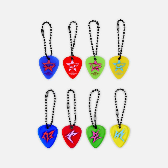 aespa WEEK MD - RICH MAN RANDOM GUITAR PICK KEYRING - SOKOLLAB