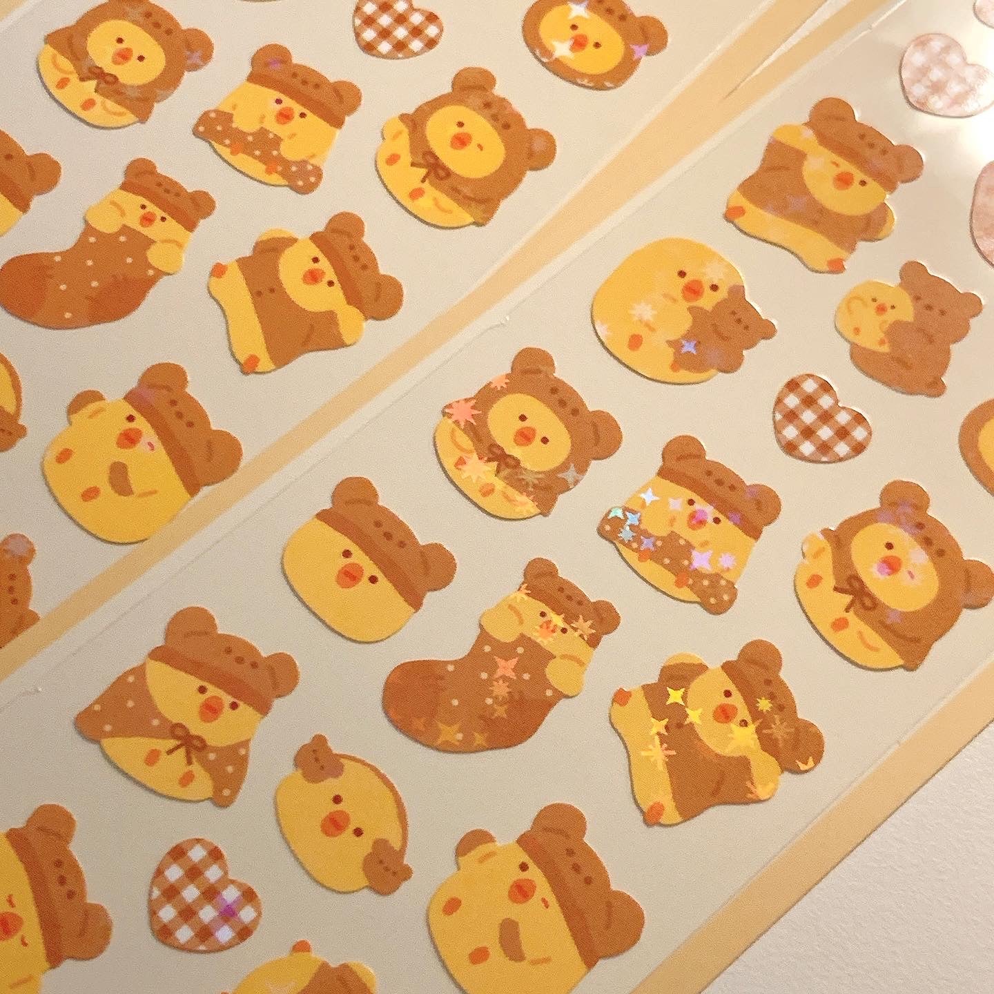 OKIKI sticker Akong bear